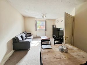 Lounge- click for photo gallery